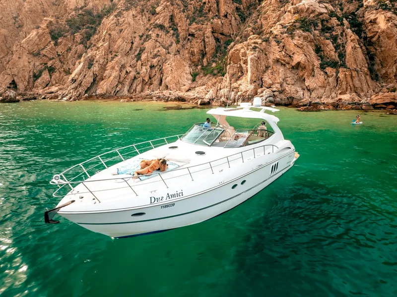 2004 Cruisers 50ft Express for sale in Cabo San Lucas